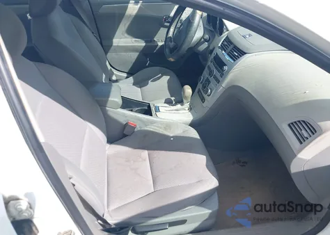 2010 Chevrolet Malibu Ls from USA, damaged, VIN 1G1ZA5EK5A4125767